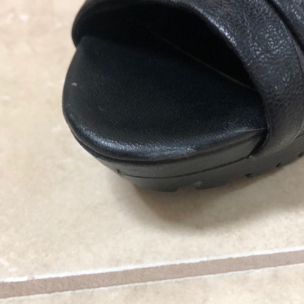 Gunmetal black draped leather open toe booties! - Picture 12 of 15